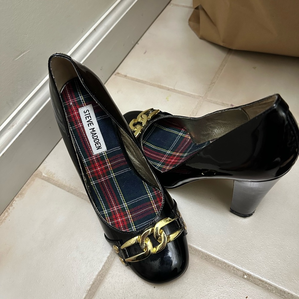 Steve Madden heel